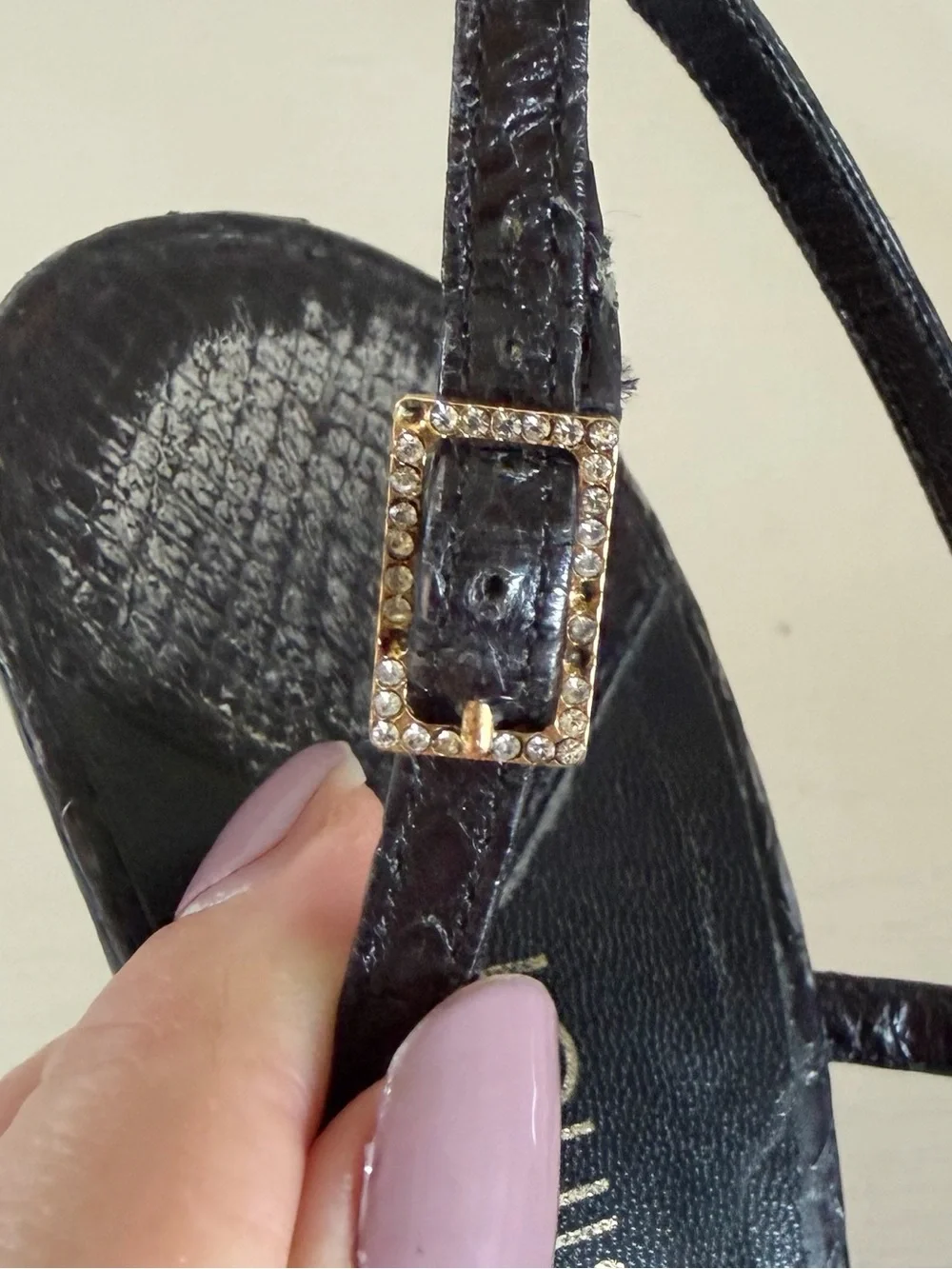 Louis Vuitton Slingback Pumps Black Snakeskin Crystal LV EU 37.5 US 7-7.5